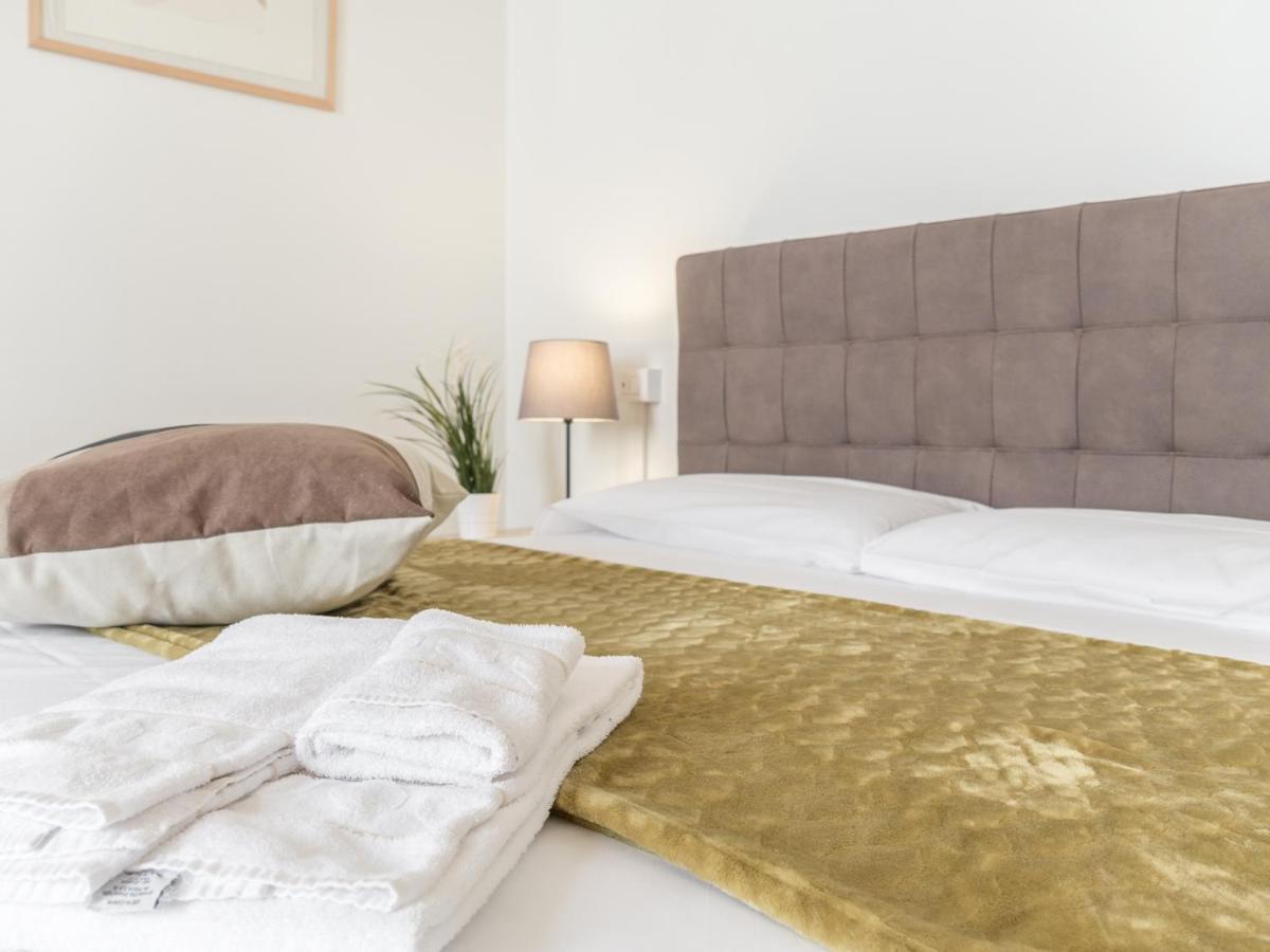 Riva Palace Apartments By Wonderful Italy Βενετία Εξωτερικό φωτογραφία